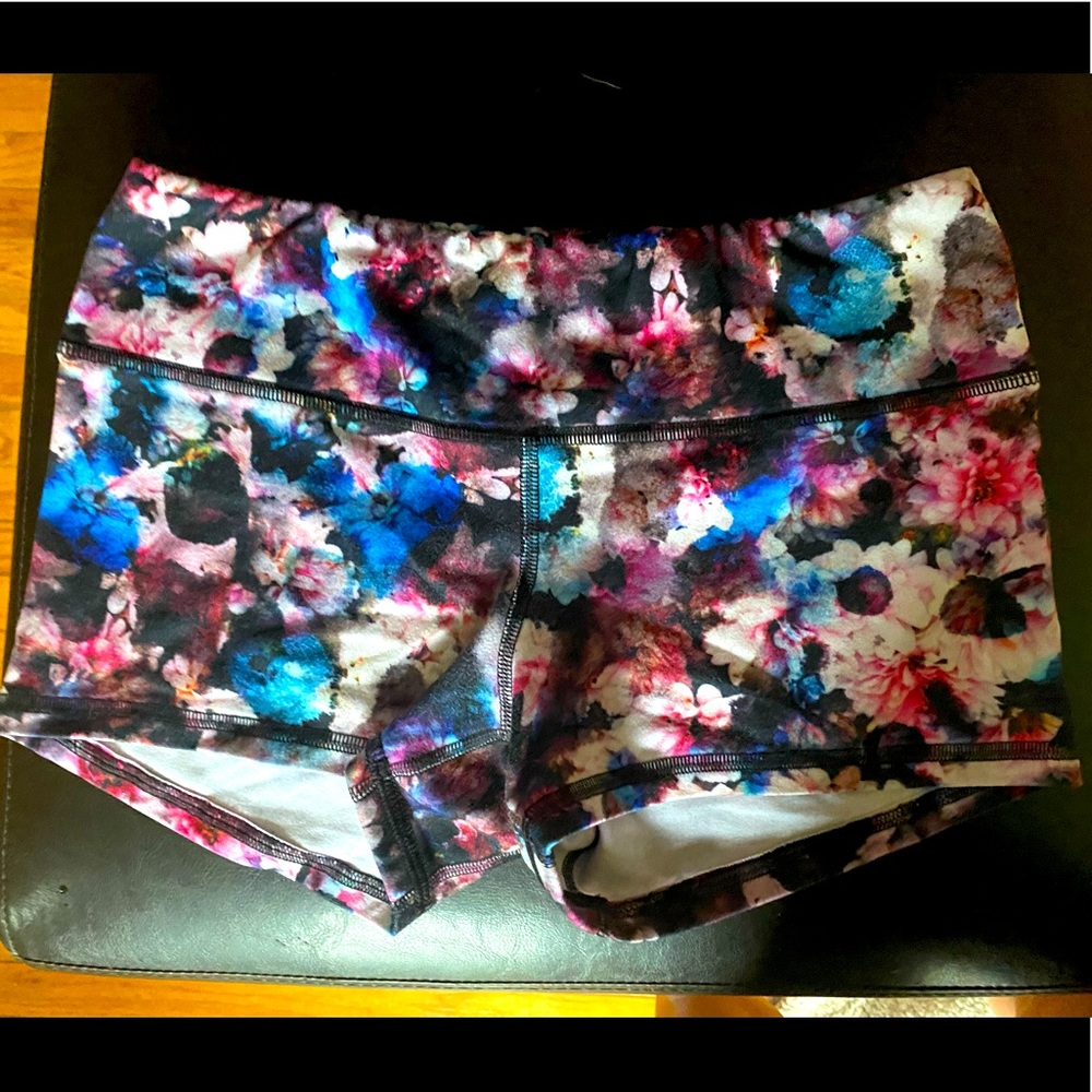 Fleo shorts